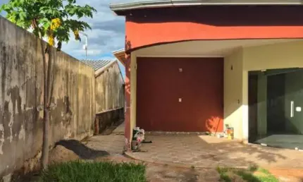 Chácara para aluguel e venda com 90 m² e 1 quarto em Vale do Igapó III, Bauru - SP