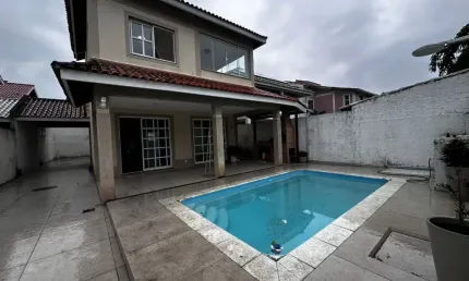 Casa em condomínio fechado com 4 quartos para alugar na Rua Naturalista Von Langsdorff, 100, Recreio dos Bandeirantes, Rio de Janeiro