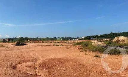 Terreno à venda, 181000 m² por R$ 41.630.000,00 - Estância Imperial - Araçariguama/SP