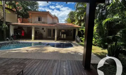 Casa com 3 dormitórios à venda, 247 m² por R$ 2.200.000,00 - Alphaville 05 - Santana de Parnaíba/SP