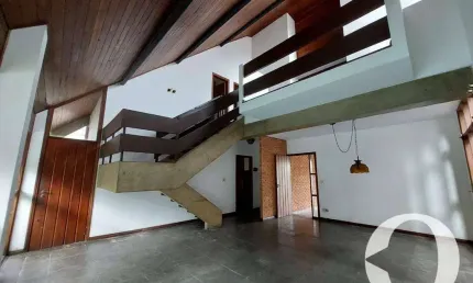 Casa com 3 dormitórios, 325 m² - venda por R$ 2.200.000,00 ou aluguel por R$ 15.500,00/mês - Alphaville 04 - Santana de Parnaíba/SP