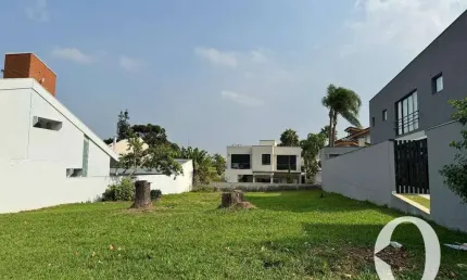 Terreno à venda, 560 m² por R$ 3.920.000 - Alphaville 02 - Barueri/SP
