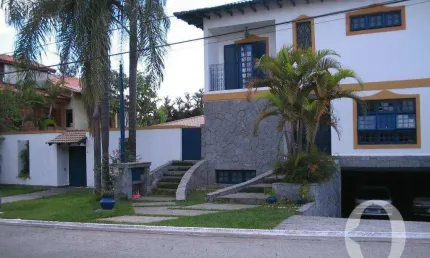Casa com 4 dormitórios, 630 m² - venda por R$ 5.500.000,00 ou aluguel por R$ 33.300,00/mês - Alphaville 06 - Santana de Parnaíba/SP