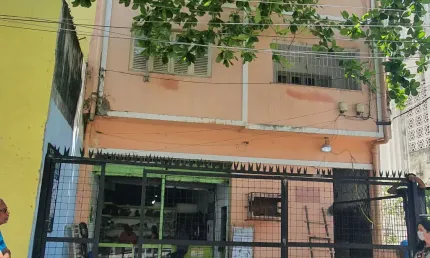 Alugo apartamento com 100m2, 3 quartos na avenida dantas barreto  proximo ao forte  5 pontas
