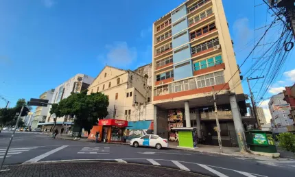 Alugo uma sala comercial no centro da cidade do recife com 40m2