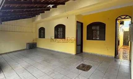 Casa na Laje, 3 Quartos, 2 Suíte, Garagem Coberta, Aceita Financiamento, Casa na Candangolândia QR 01