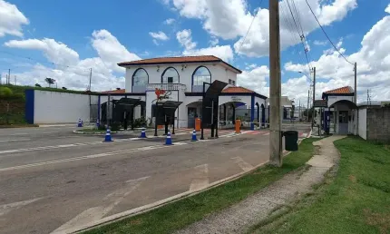 Casa em Condomínio para Venda em Sorocaba, Jardim Novo Horizonte, 3 dormitórios, 1 suíte, 2 banheiros, 2 vagas