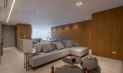 Apartamento Novo Alto Padrão, 1 Suíte e 2 Quartos, Varanda Gourmet, no Centro!