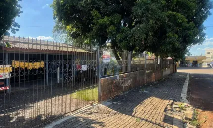 Terreno Comercial de esquina no Loteamento Witt, Região de 3 Lagoas