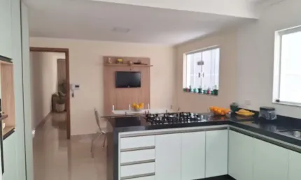 Sobrado para venda em Vila Galvão com 3 quartos, sendo 1 suíte, 131m²