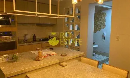 Casa com 3 quartos à venda na Avenida Jaraguá, Retiro, Volta Redonda
