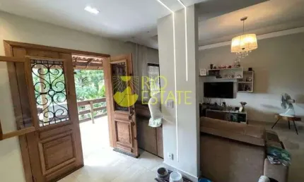 Casa EXCELENTE 3 quartos, 1750m2, Paraíso -- Barra Mansa/RJ