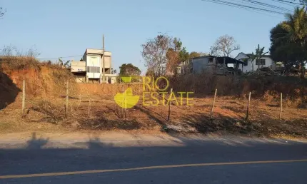 Terreno Plano e Amplo Com Ótima Localização, 773m2 à Venda, Roma, Volta Redonda, RJ