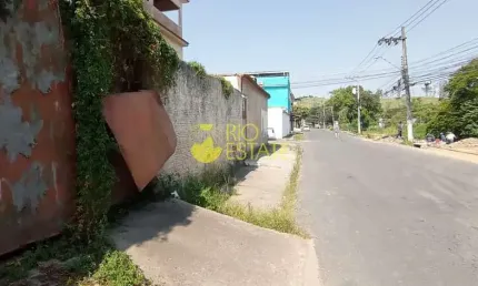 Terreno à venda na Rua Geraldo Pancardes, Morada do Vale, Barra Mansa