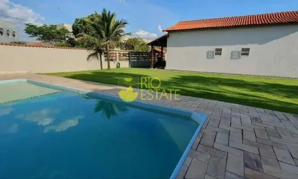 Ampla casa plana de 3 quartos com piscina em Itatiaia