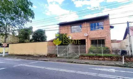 Casa espaçosa à venda, 3 quartos, 350m2,  Aero Clube - Volta Redonda, RJ
