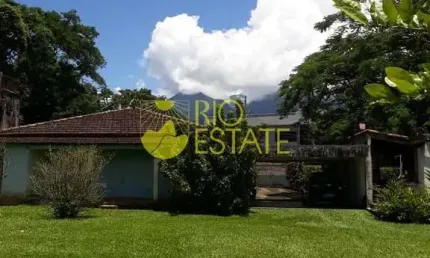 Terreno à venda na Rua J, Penedo, Itatiaia