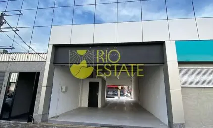 Loja localização privilegiada para aluguel, 138m2, aterrado, volta redonda, rj