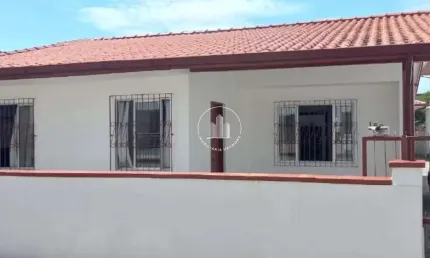 Casa 2 quartos com 1 suíte e 102m² - barra do aririú - plc
