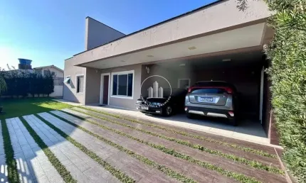 Casa com 3 quartos à venda na Rua Presidente Juscelino Kubitschek de Oliveira, 270, Centro, Palhoça