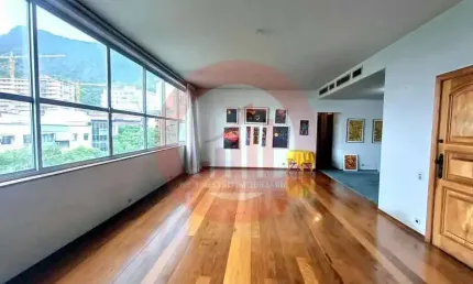 Apartamento com 4 quartos à venda na Rua Itacuruçá, Tijuca, Rio de Janeiro, 220 m2 por R$ 1.300.000