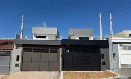 Casa com 3 quartos à venda na Rua Alvorada, Palmital, Marília