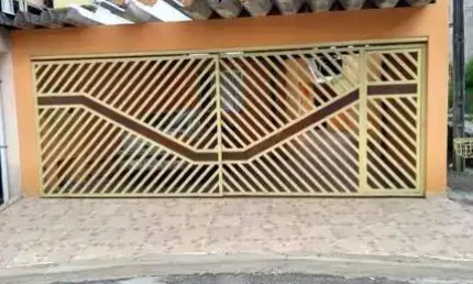 Casa com 4 quartos à venda no Condomínio Maracanã, Santo André 