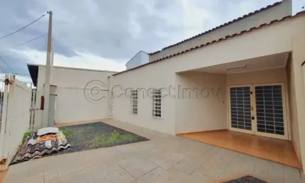 Casa comercial de 250m² disponível para locação - Vila Monte Alegre.