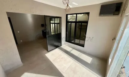 Sala comercial de 45m² disponível para locação - Vila Seixas.