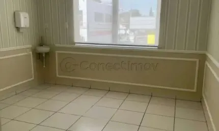 Sala comercial de 159m² disponível para locação - Centro