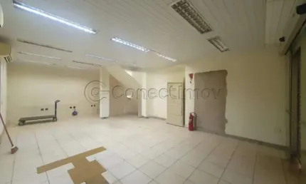 Excelente Localização - Encontre Seu Novo Galpão Comercial com a Imobiliária Conectimov.