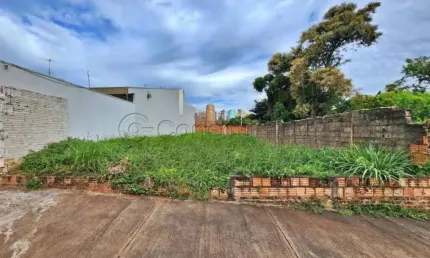 Terreno de 300m² disponível para locação - Jardim Califórnia