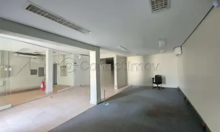 Salão comercial de 423m² com 04 banheiros para locação e venda - vila seixas