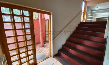 Salão comercial de 24m² com 02 banheiros para locação - Bonfim Paulista