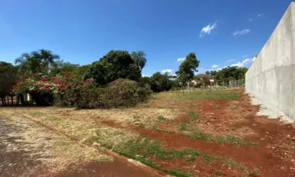 Excelente Localização - Encontre Seu Novo Terreno com a Imobiliária Conectimov.