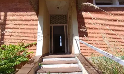 Casa padrão de 450m² com 03 quartos sendo 01 suíte para locação - jardim sumare