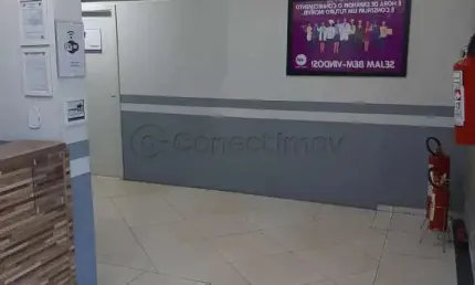 Imóvel Comercial 210,19 m² 02 banheiros disponível para locação Rua Avenida Independência / Bairro Centro