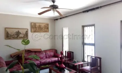 Casa de 280m² com 03 quartos sendo 01 suíte para locação - Jardim Irajá