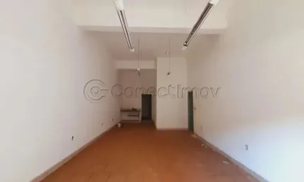 Casa comercial de 226m² com 02 quartos para locação - centro