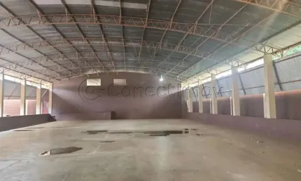 Salão comercial de 750m² com 02 banheiros para locação - jardim salgado filho