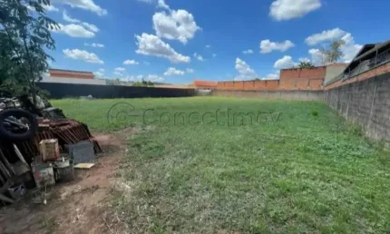 Excelente Localização - Encontre Seu Novo Terreno com a Imobiliária Conectimov.
