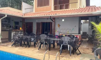 Excelente Localização - Encontre Seu Novo Salão Comercial com a Imobiliária Conectimov.