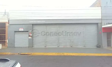 Excelente Localização  - Encontre Seu Novo Salão Comercial com a Imobiliária Conectimov.