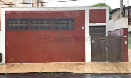 Excelente Localização e Conforto - Encontre Seu Novo Lar com a Imobiliária Conectimov. -