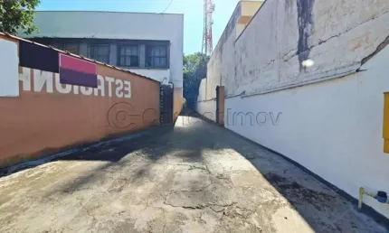 Galpão comercial de 400m² com 05 banheiros para Locação - Jardim América
