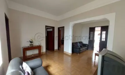 Excelente Localização e Conforto - Encontre Seu Novo Lar com a Imobiliária Conectimov.