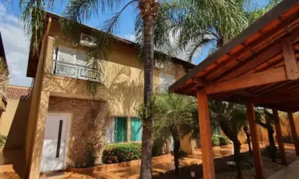 Casa Sobrado de 127m² com 02 Quartos e 02 suítes disponível para venda - Parque dos Bandeirantes