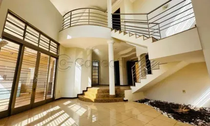 Sobrado de 400m² com 03 suítes para venda - Ribeirânia