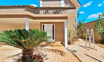 Excelente Localização e Conforto - Encontre Seu Novo Lar com a Imobiliária Conectimov.