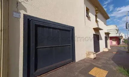 Salão comercial de 174m² com 01 sala e 03 banheiros para locação e venda - Vila Tibério